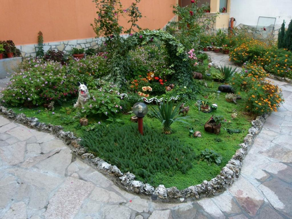 Family Hotel St. Constantine And Helena Ivaylovgrad Exterior foto